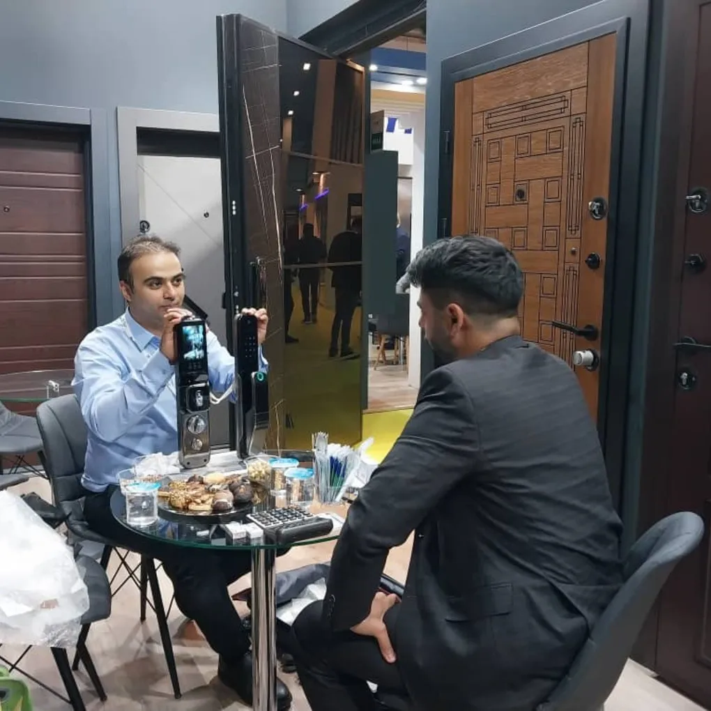 تصویر 2 از گالری رویدادهای اسمارت مارتینی